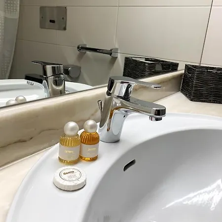 アパート 21041 *